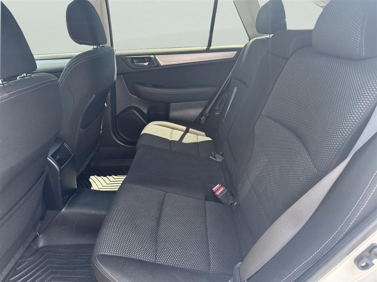 Subaru Outback 2.5i Premium 2017