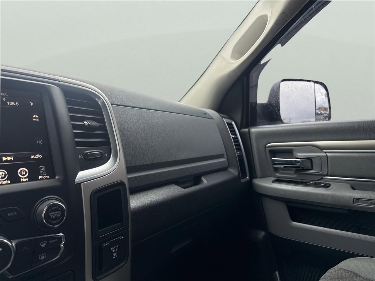 RAM 2500 4WD Crew Cab 149" Big Horn 2015