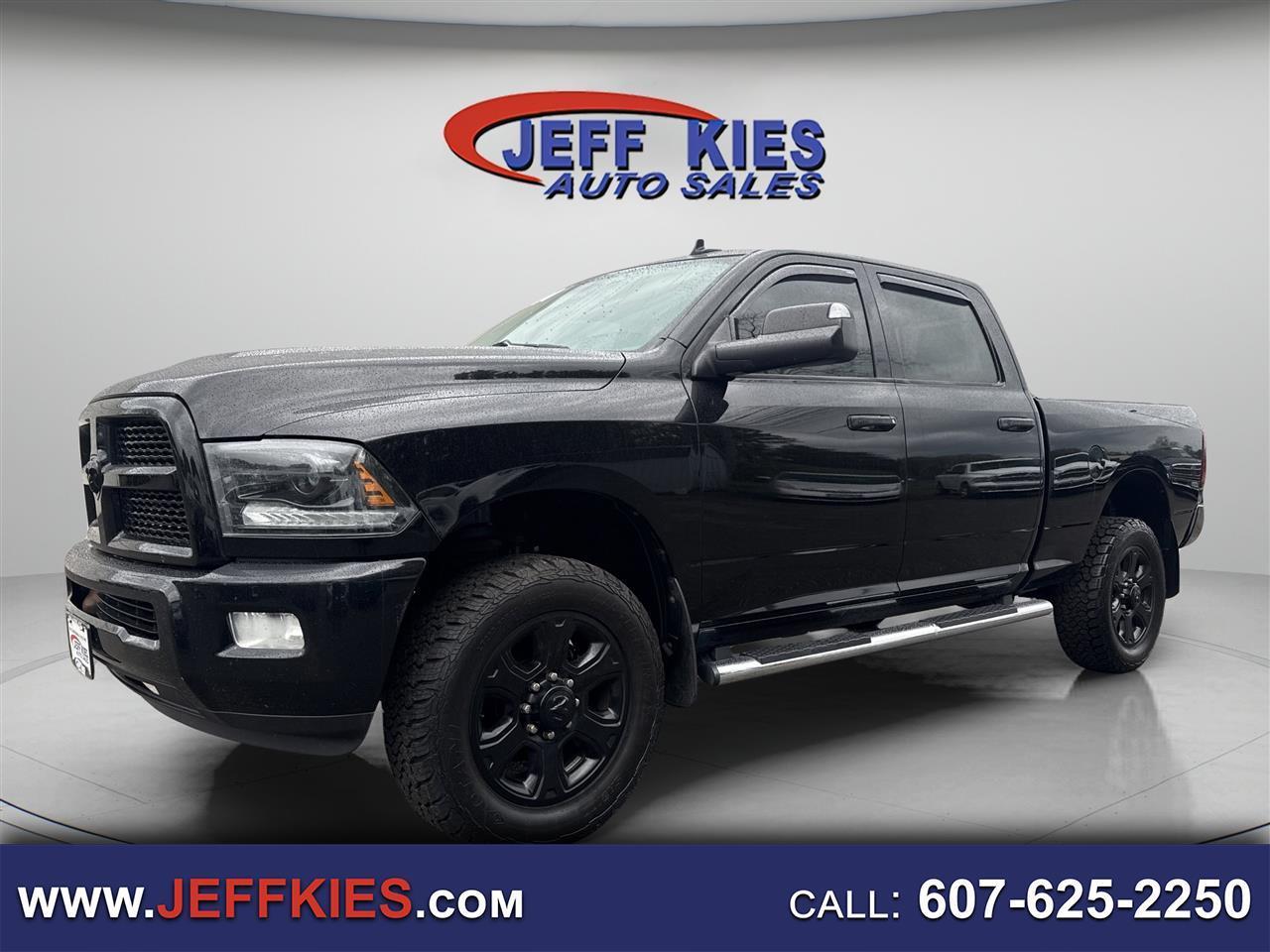 2015 RAM 2500 4WD Crew Cab 149" Big Horn