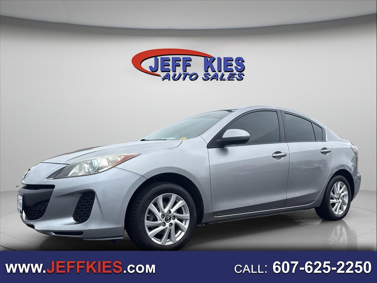 2013 Mazda MAZDA3 4dr Sdn Man i Touring