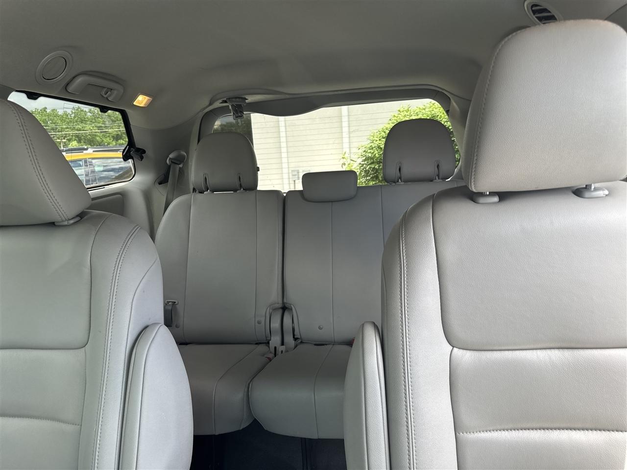 Toyota Sienna Limited Premium AWD 7-Passenger (Natl) 2020