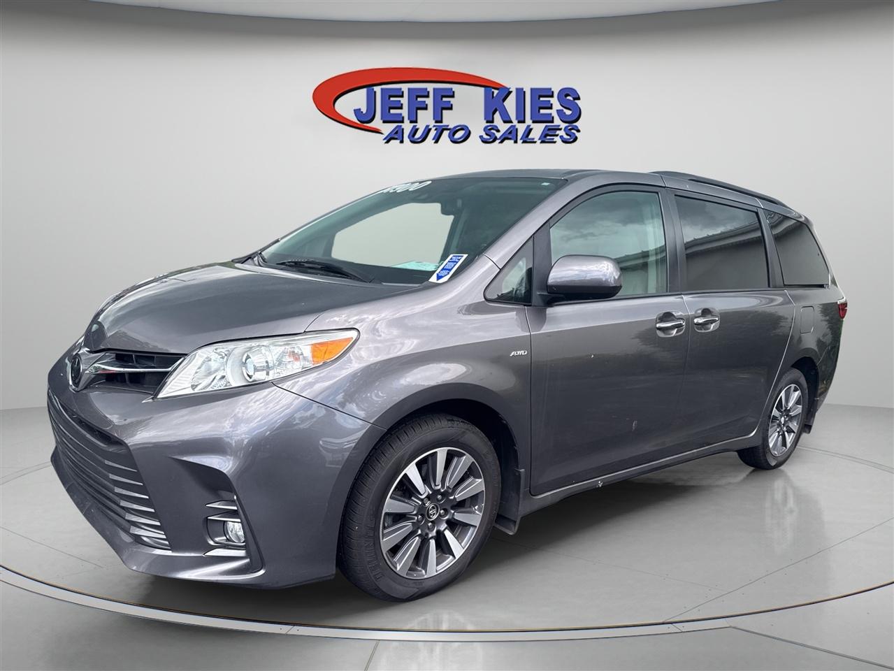 Toyota Sienna Limited Premium AWD 7-Passenger (Natl) 2020