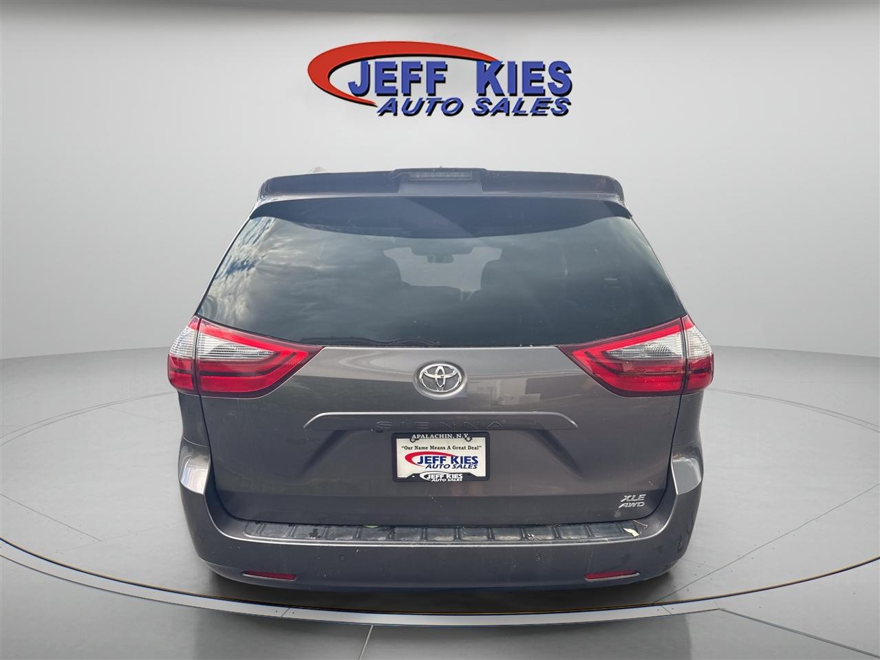Toyota Sienna Limited Premium AWD 7-Passenger (Natl) 2020
