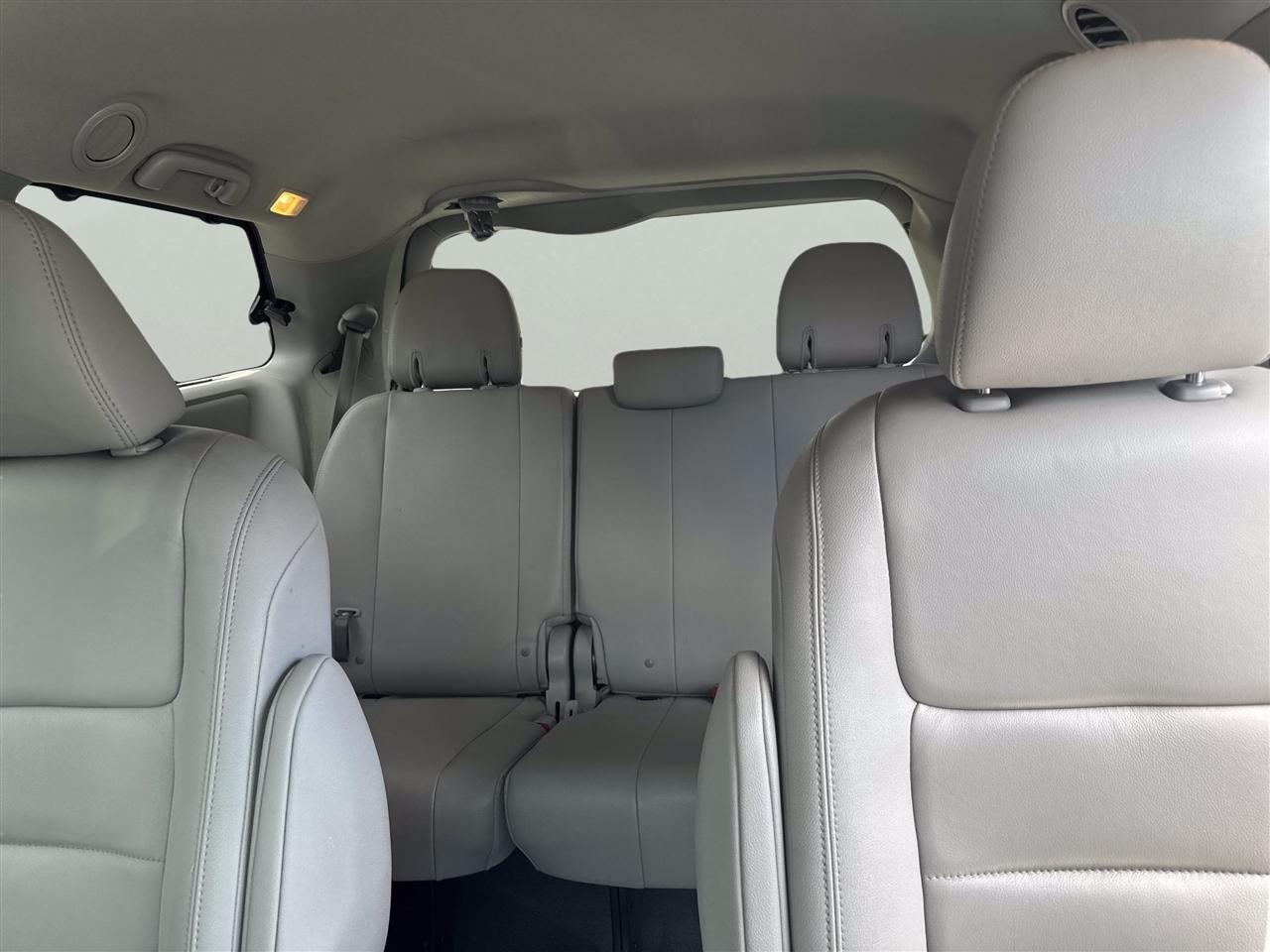 Toyota Sienna Limited Premium AWD 7-Passenger (Natl) 2020