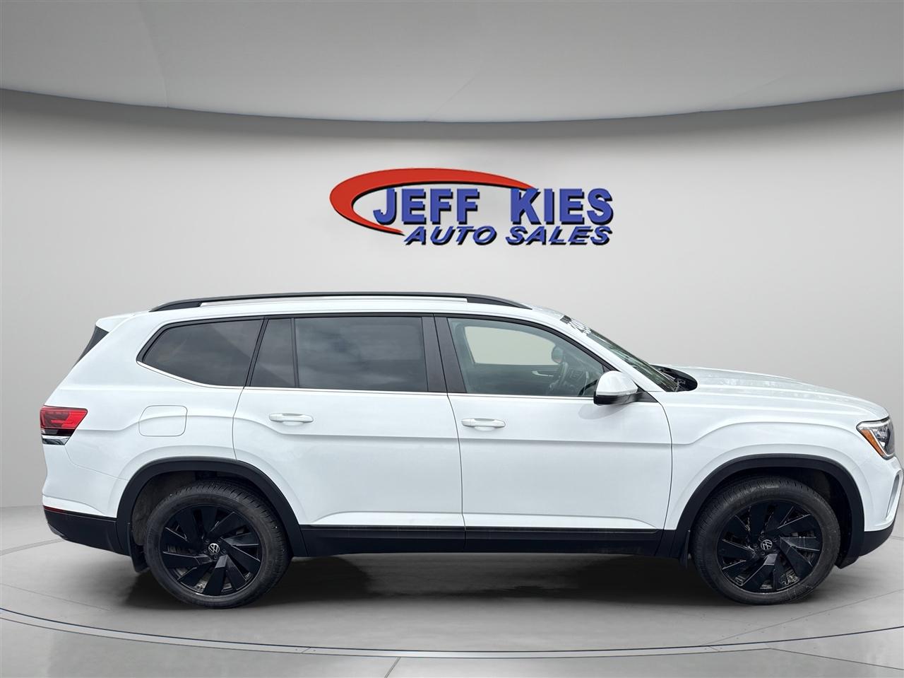 Volkswagen Atlas 2.0T SE w/Technology 4MOTION 2024