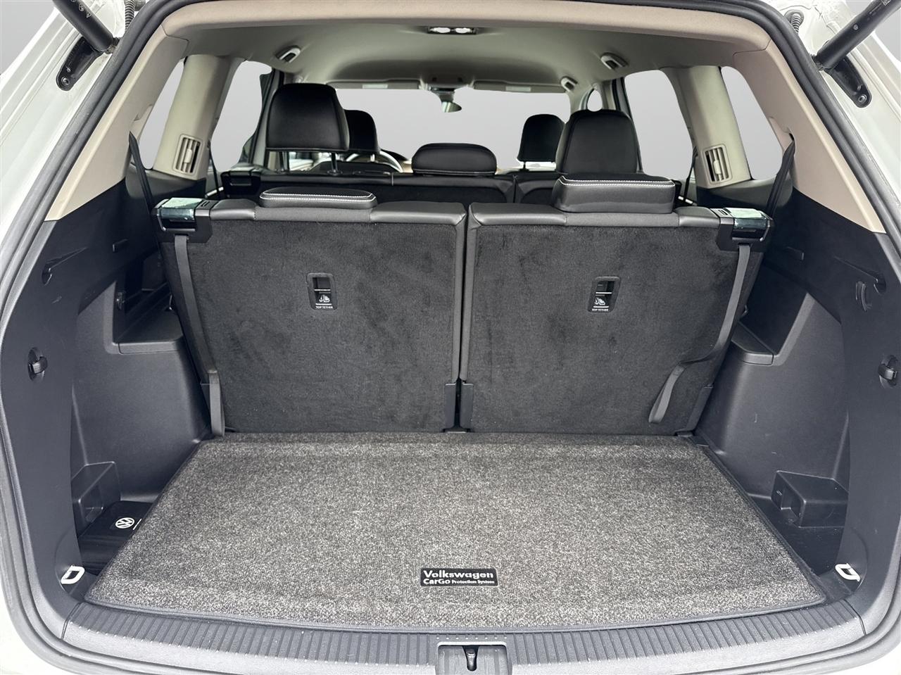 Volkswagen Atlas 2.0T SE w/Technology 4MOTION 2024