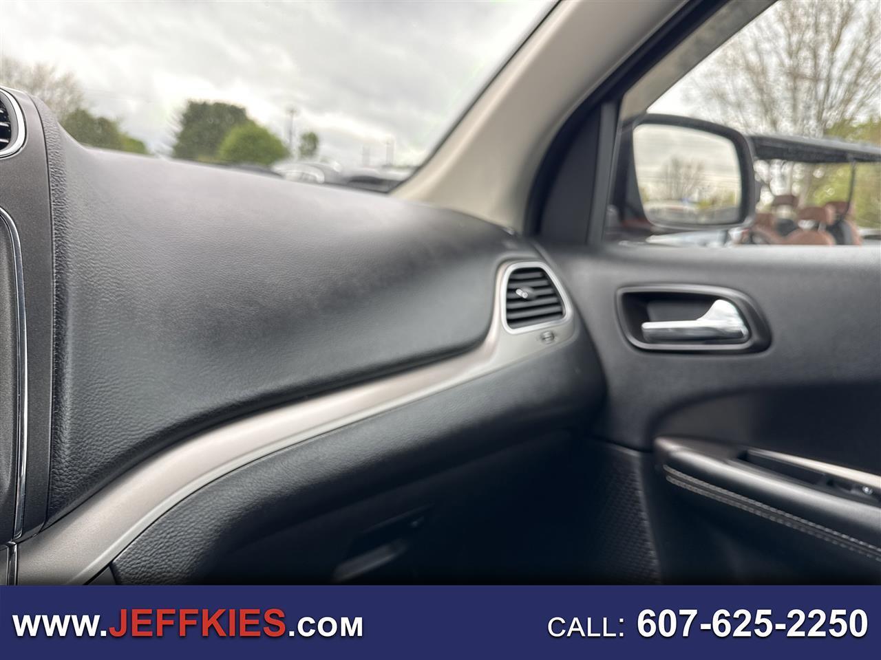 2018 Dodge Journey Crossroad AWD