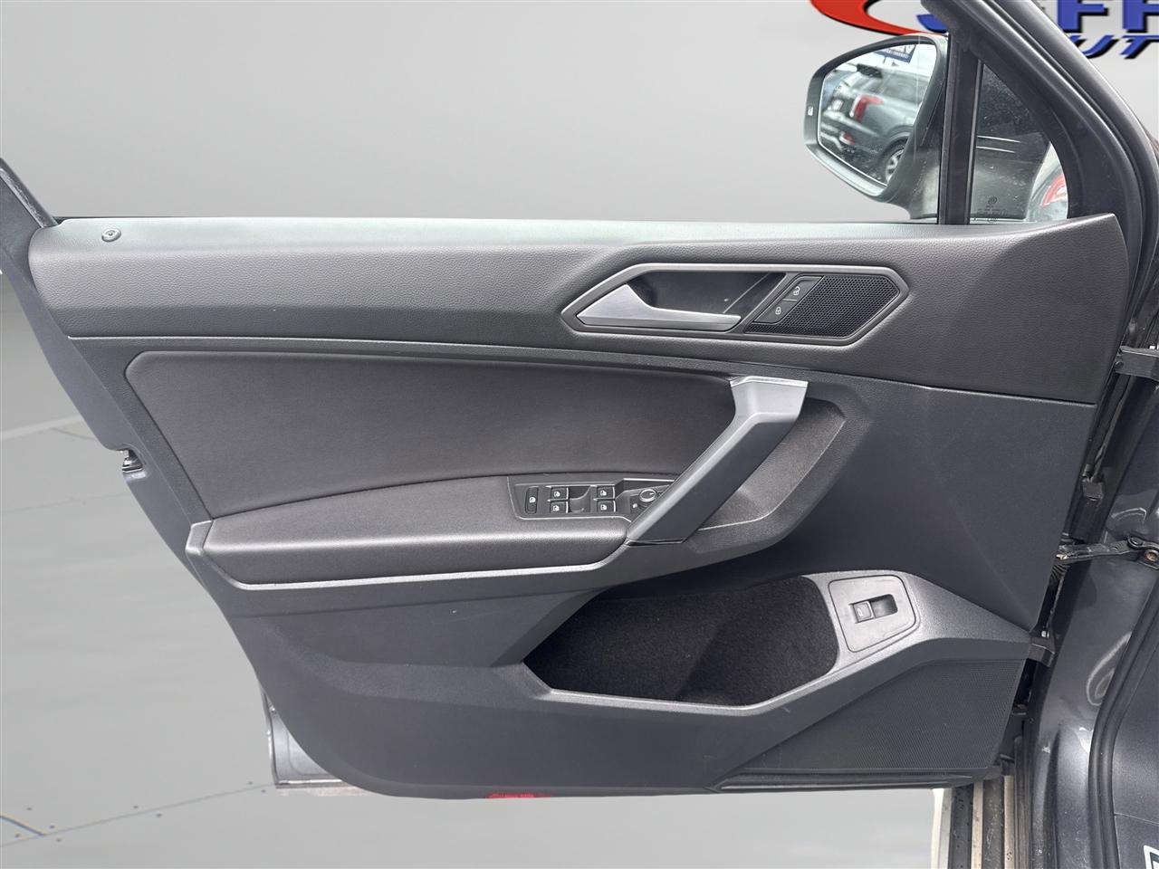 Volkswagen Tiguan 2.0T SEL R-Line Black 4MOTION 2019