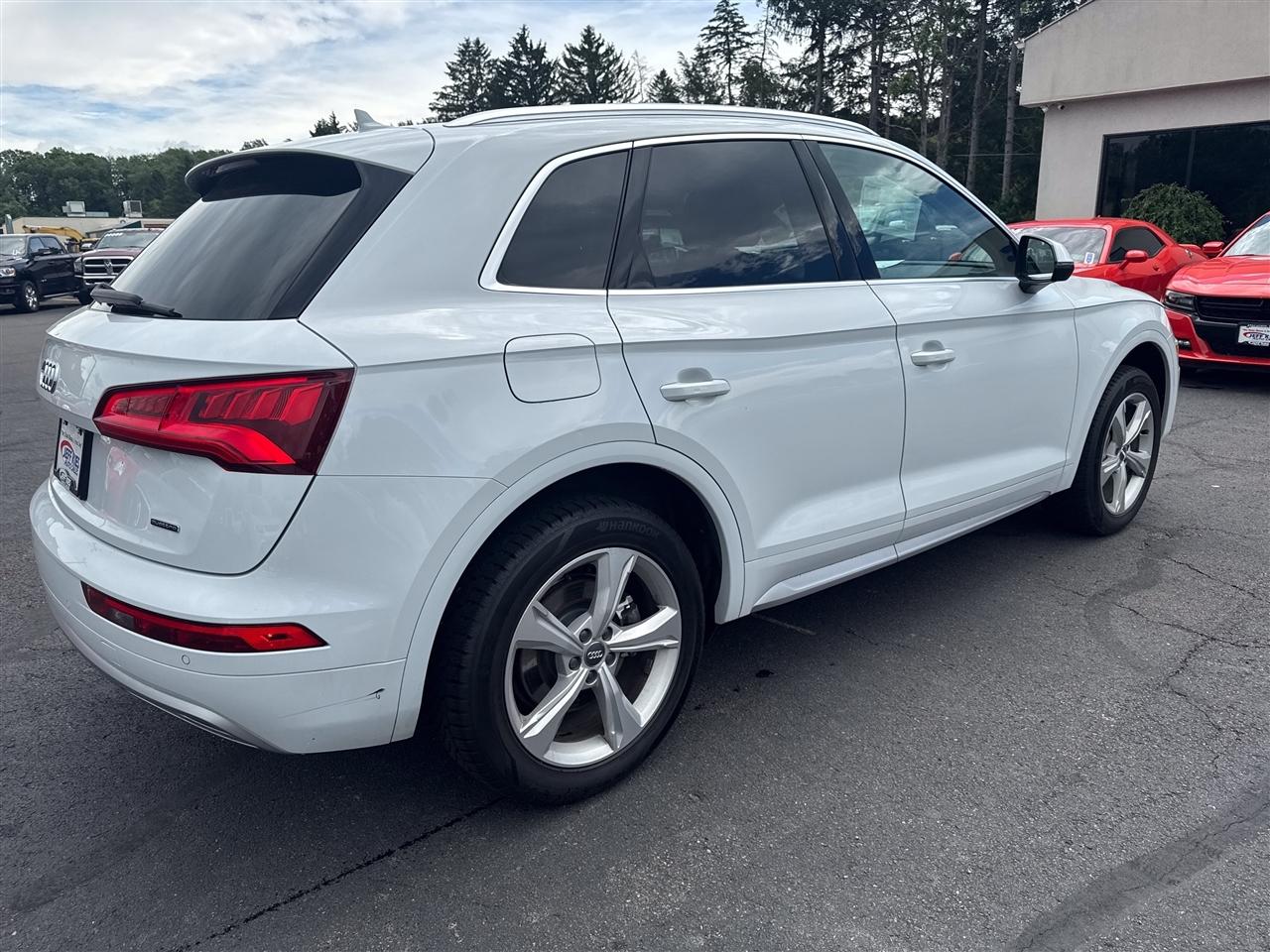 Audi Q5 Premium Plus 45 TFSI quattro 2020