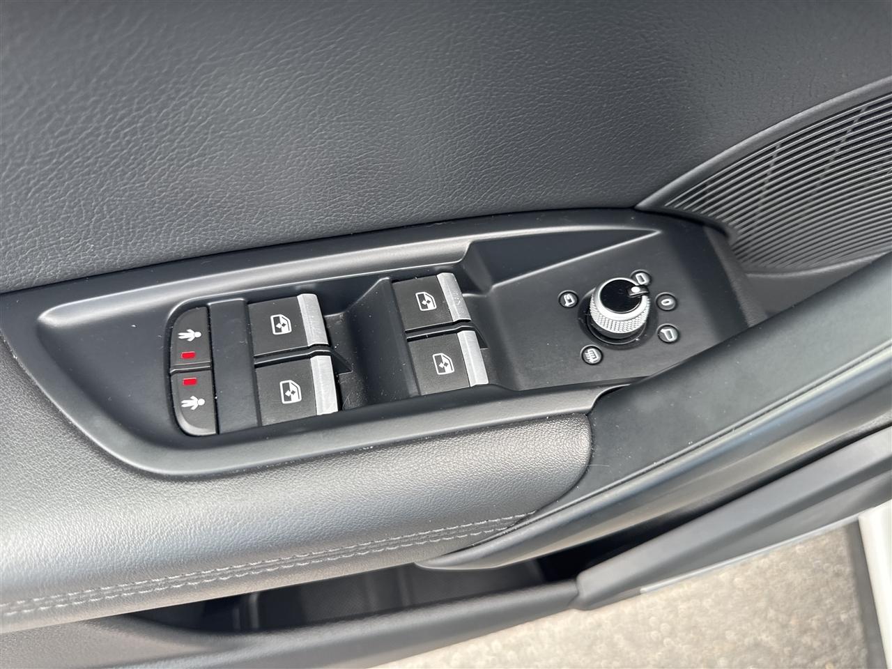 Audi Q5 Premium Plus 45 TFSI quattro 2020