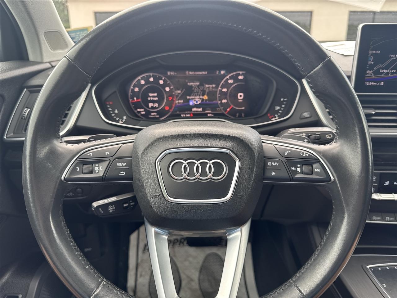 Audi Q5 Premium Plus 45 TFSI quattro 2020