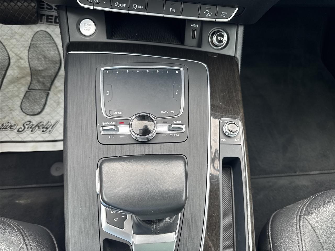 Audi Q5 Premium Plus 45 TFSI quattro 2020