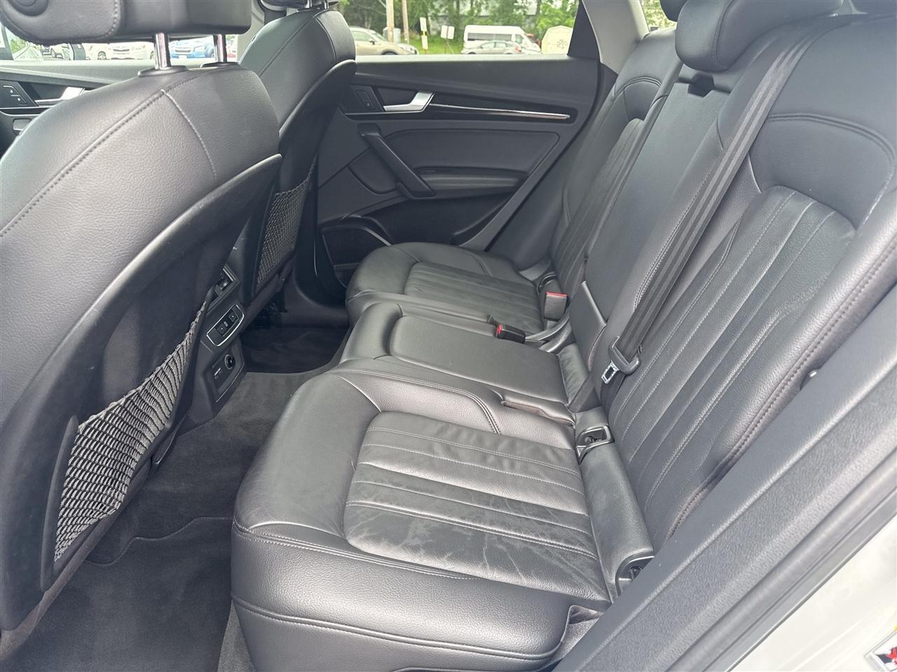Audi Q5 Premium Plus 45 TFSI quattro 2020