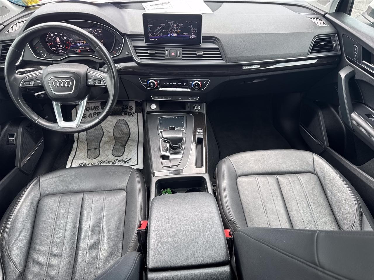 Audi Q5 Premium Plus 45 TFSI quattro 2020