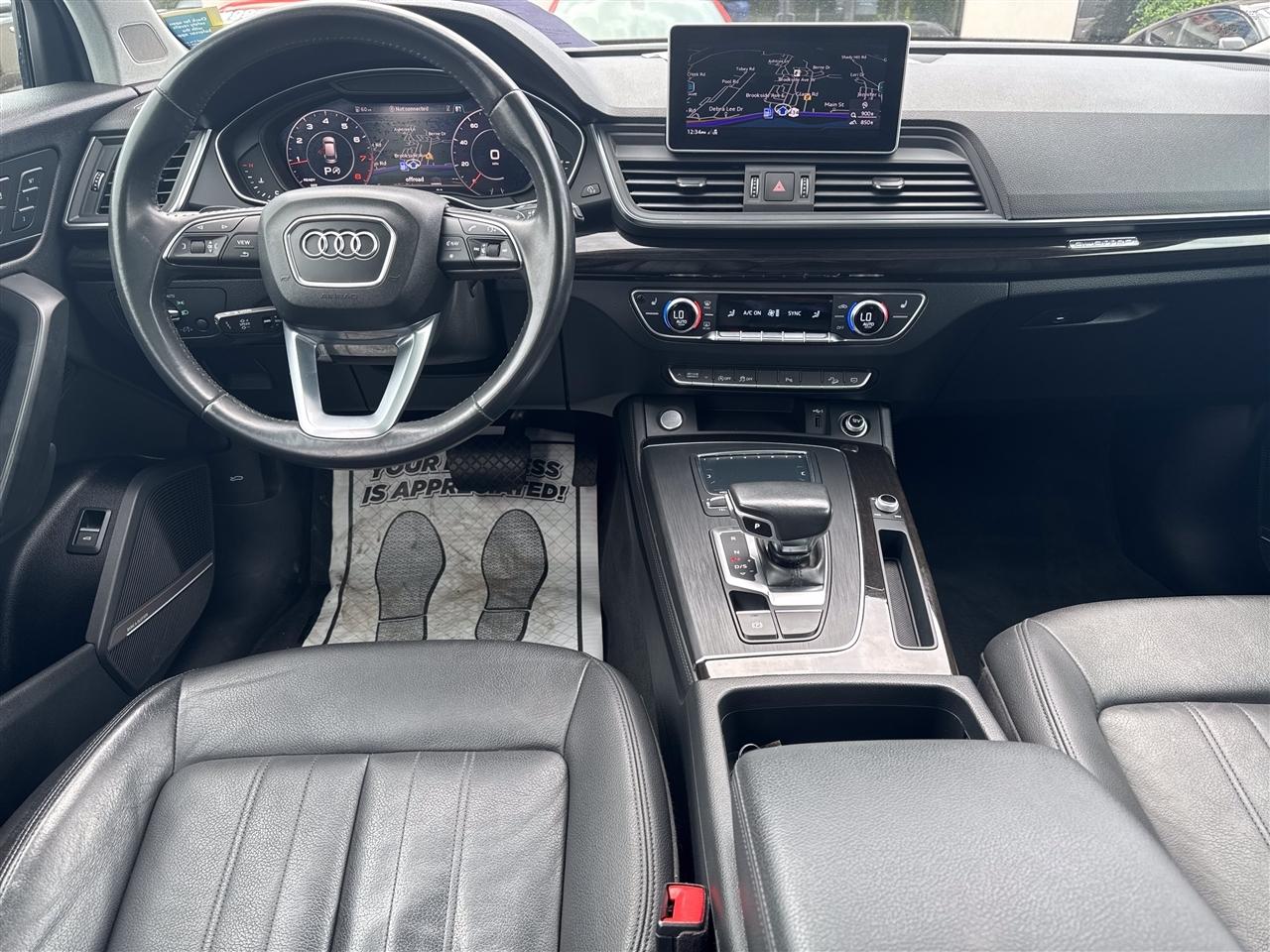Audi Q5 Premium Plus 45 TFSI quattro 2020