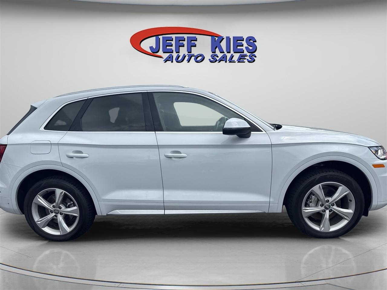 Audi Q5 Premium Plus 45 TFSI quattro 2020