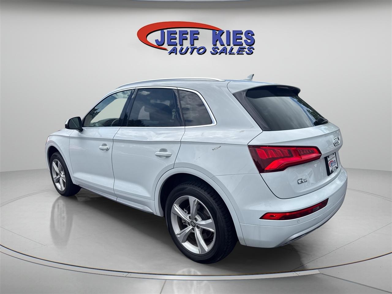 Audi Q5 Premium Plus 45 TFSI quattro 2020