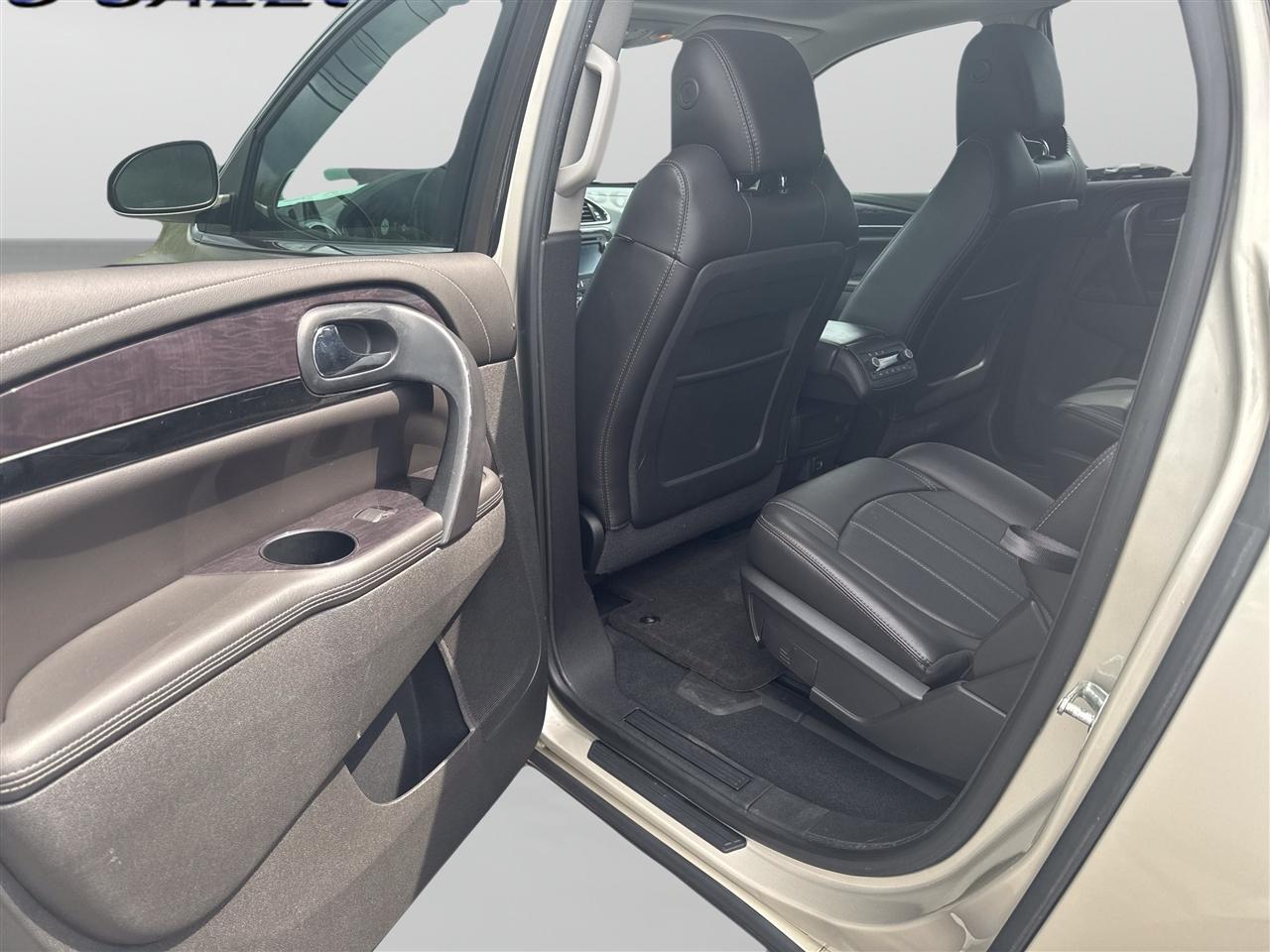 Buick Enclave FWD 4dr Premium 2017