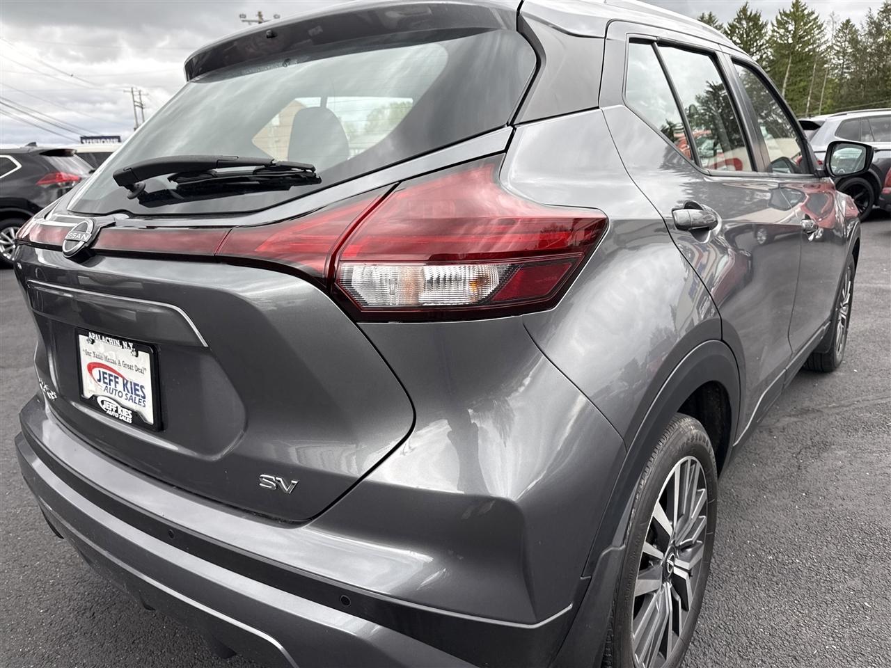 Nissan Kicks SV FWD 2023