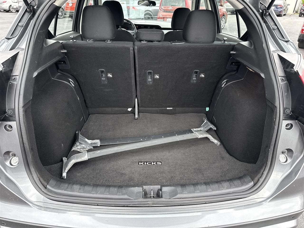 Nissan Kicks SV FWD 2023