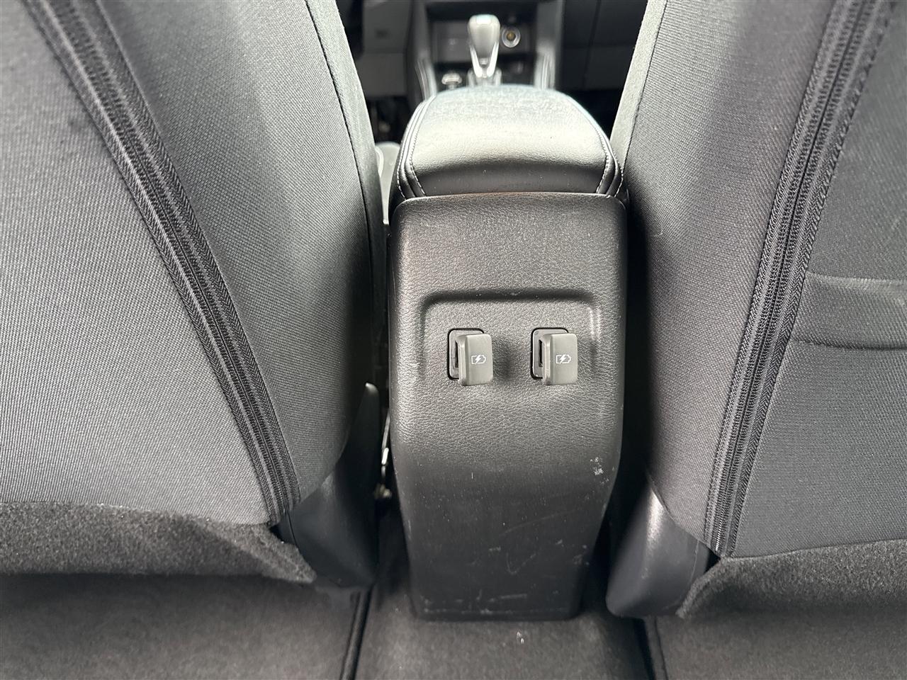 Nissan Kicks SV FWD 2023