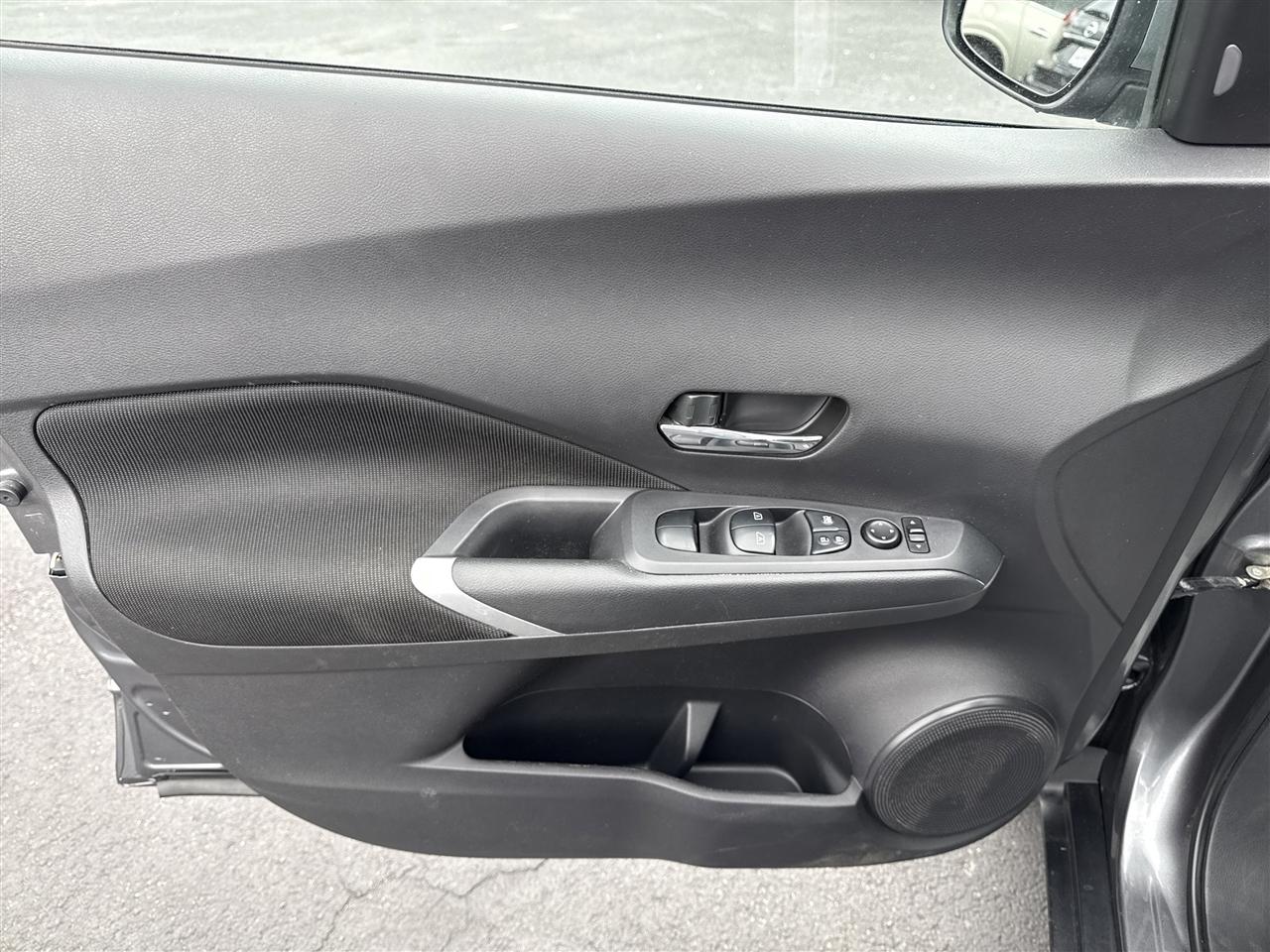 Nissan Kicks SV FWD 2023