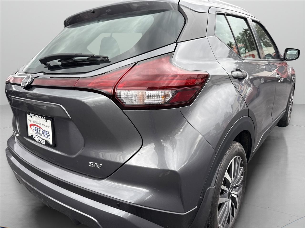Nissan Kicks SV FWD 2023