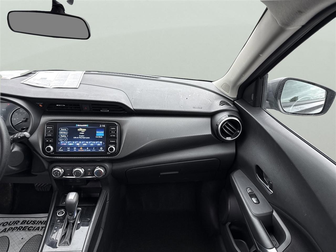 Nissan Kicks SV FWD 2023