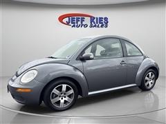 2006 Volkswagen New Beetle Coupe 