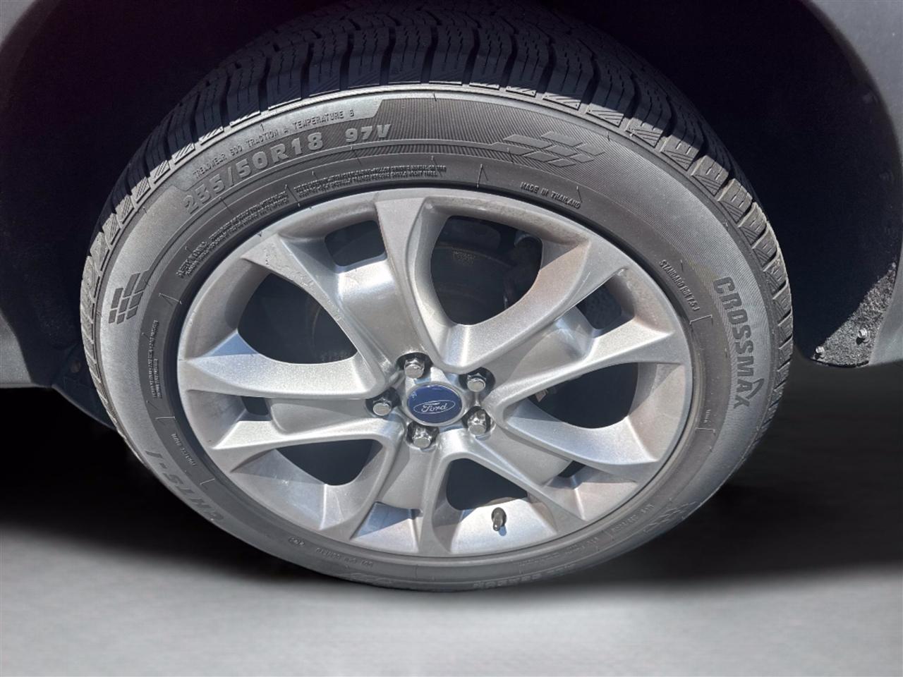 Ford Escape 4WD 4dr Titanium 2015