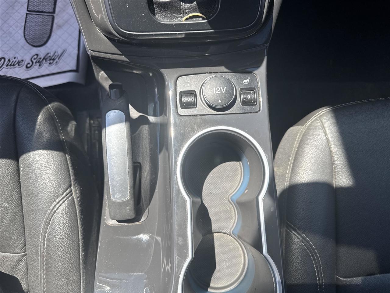 Ford Escape 4WD 4dr Titanium 2015