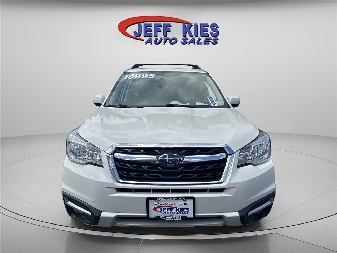Subaru Forester 2.5i Limited CVT 2017