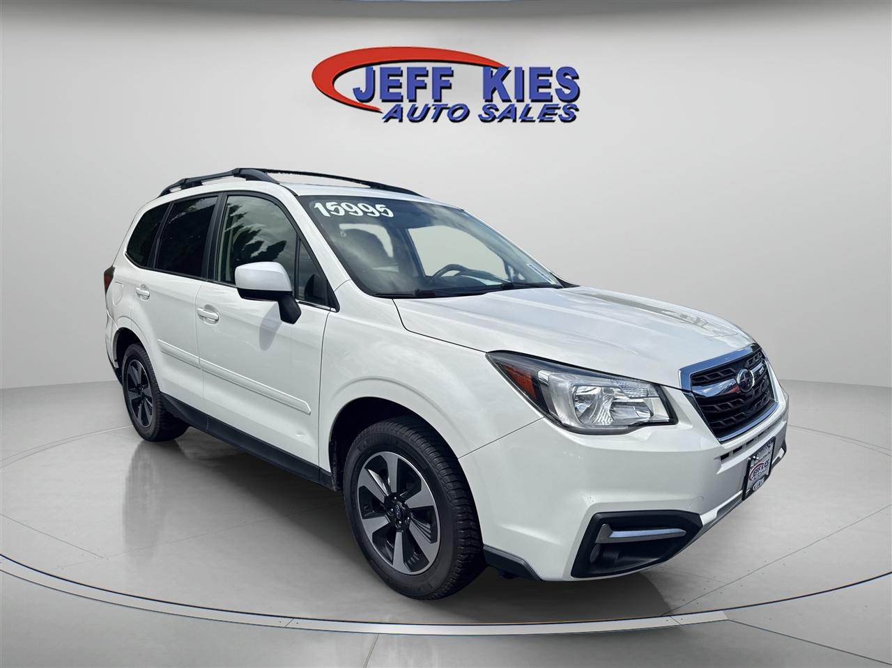 Subaru Forester 2.5i Limited CVT 2017