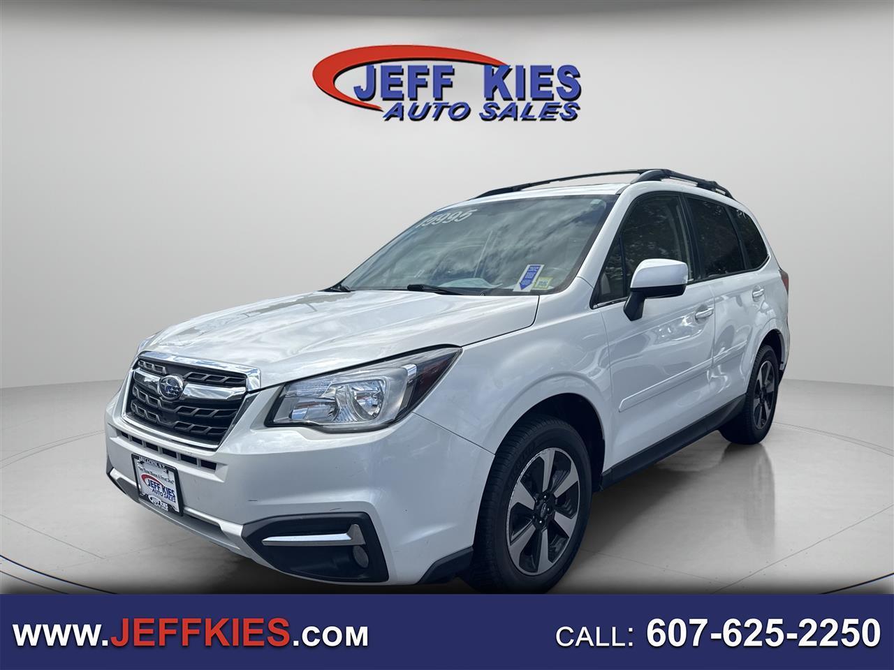 Subaru Forester 2.5i Limited CVT 2017