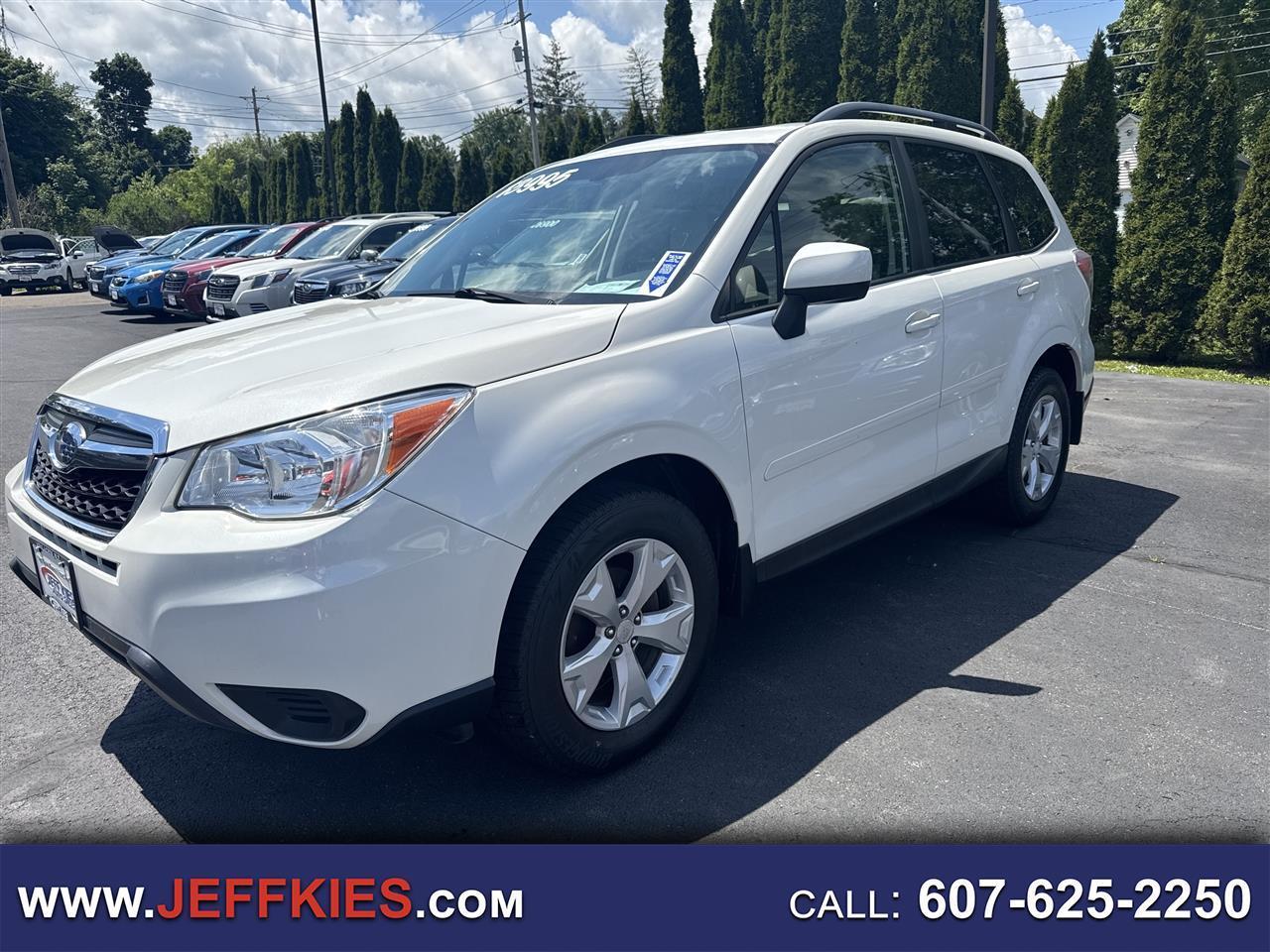 2016 Subaru Forester 4dr CVT 2.5i Premium PZEV