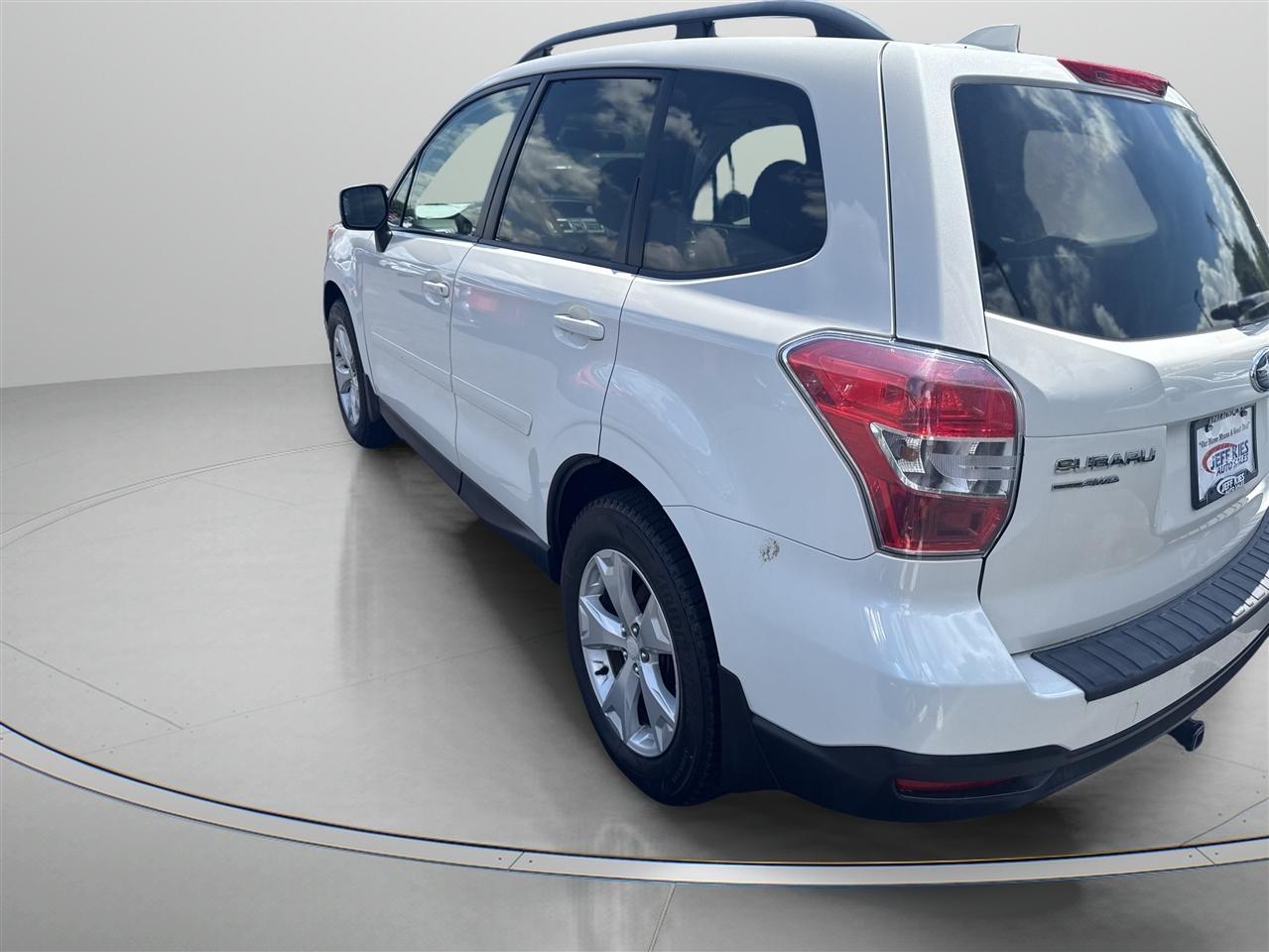 Subaru Forester 4dr CVT 2.5i Premium PZEV 2016