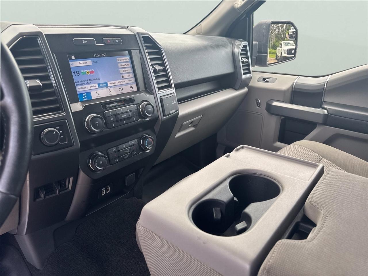 Ford F-150 Lariat 4WD SuperCab 6.5' Box 2019