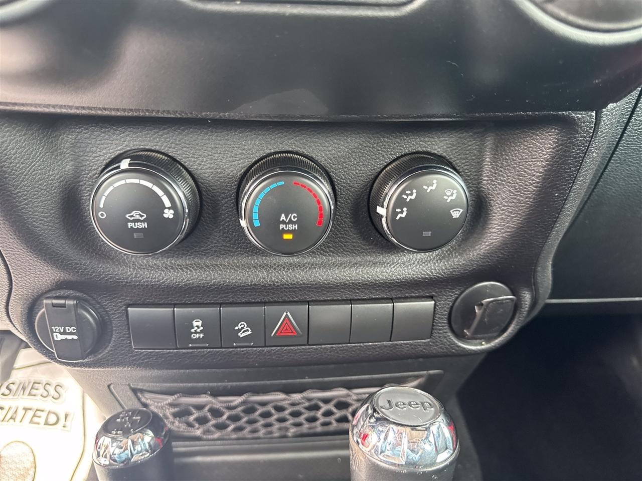 Jeep Wrangler Unlimited Sport 4x4 2017