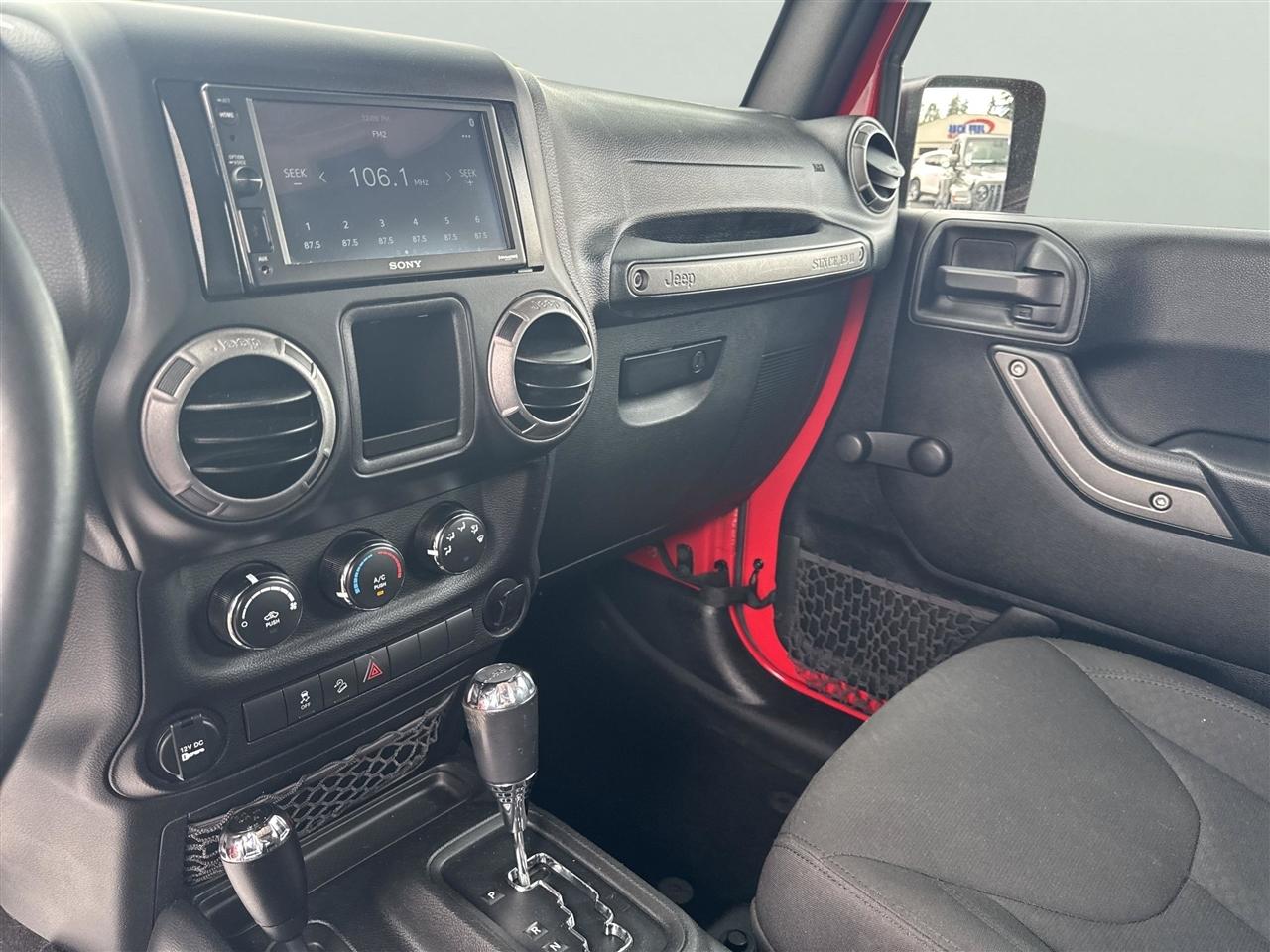 Jeep Wrangler Unlimited Sport 4x4 2017