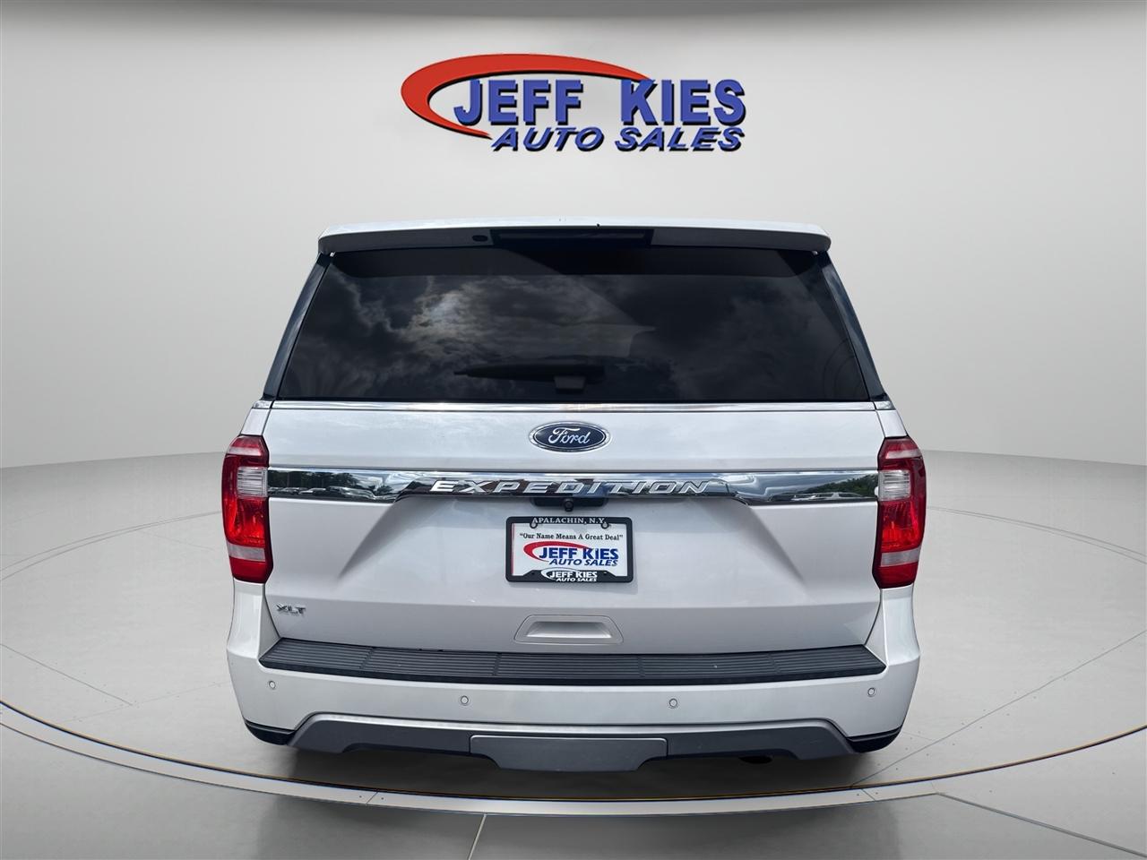 Ford Expedition XLT 4x2 2019