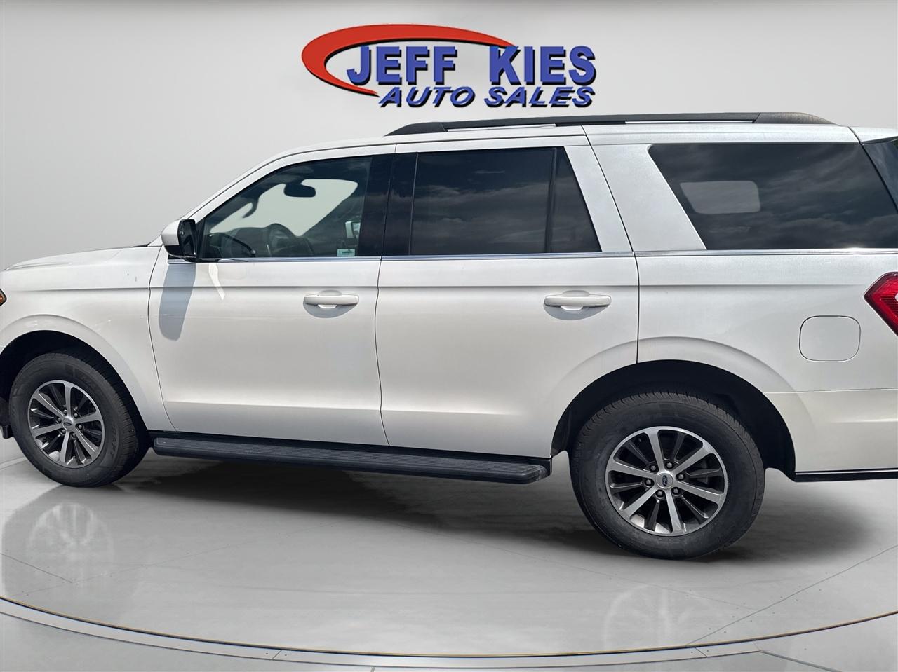 Ford Expedition XLT 4x2 2019