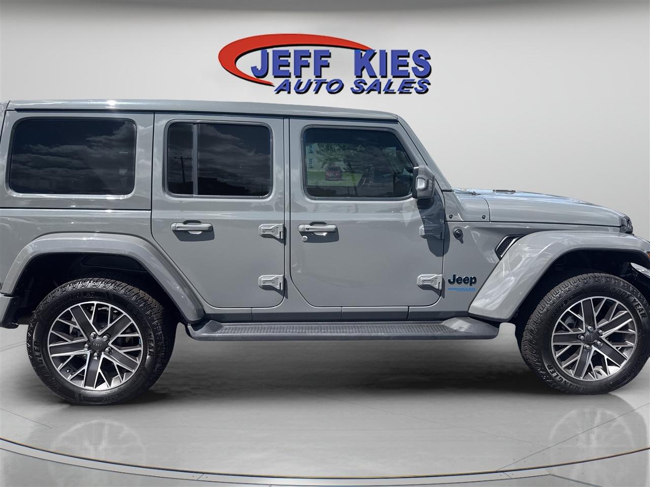 Jeep Wrangler 4xe Unlimited Sahara High Altitude 4x4 2022