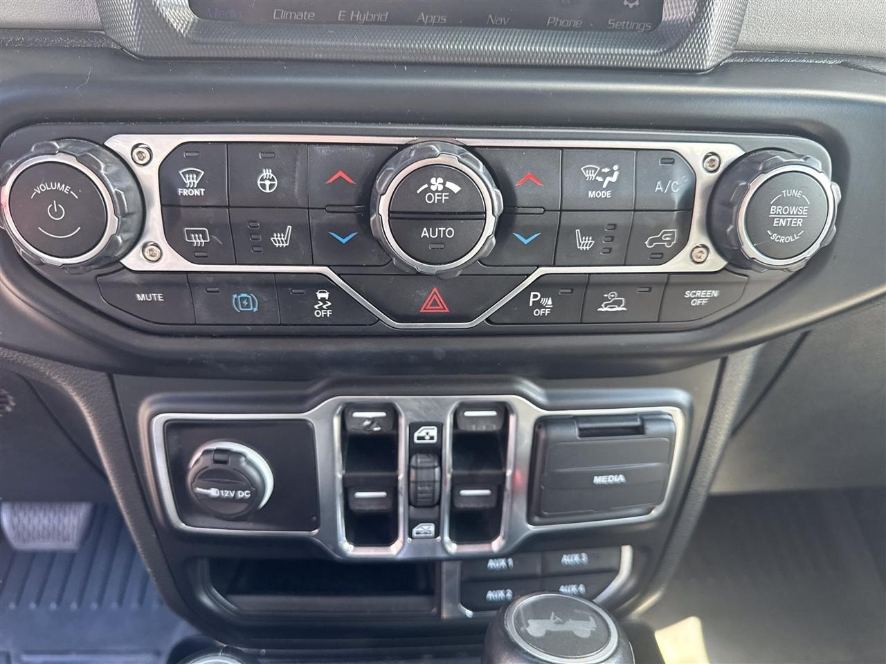 Jeep Wrangler 4xe Unlimited Sahara High Altitude 4x4 2022