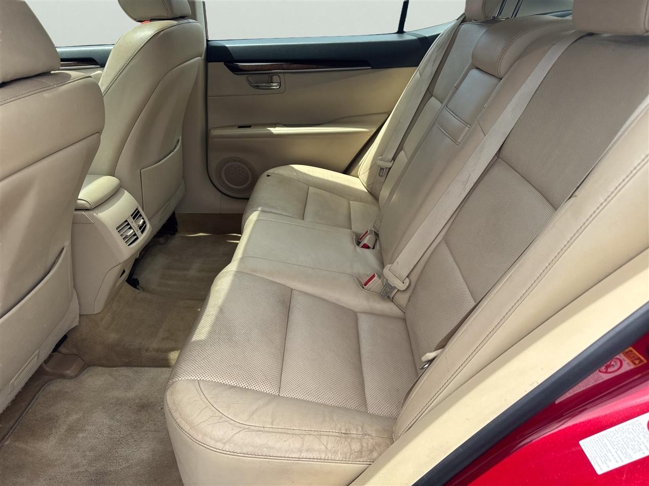 Lexus ES 350 4dr Sdn 2015