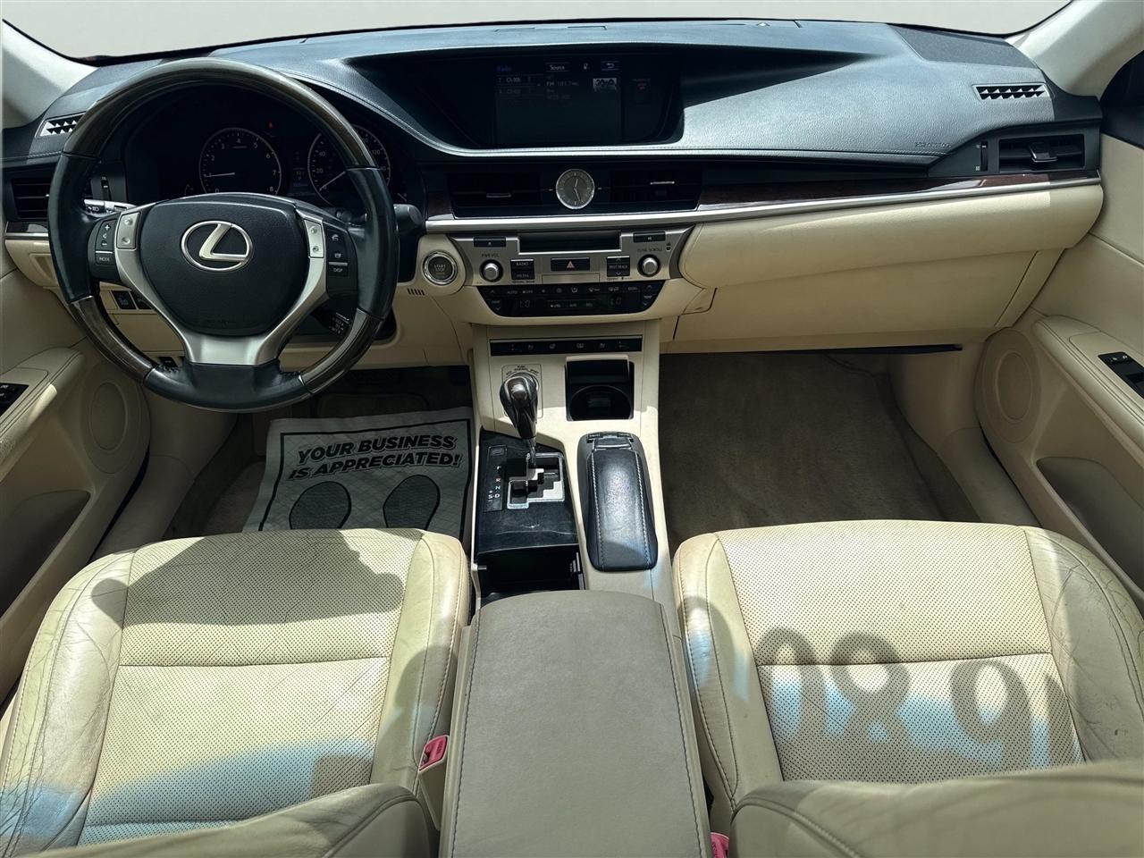 Lexus ES 350 4dr Sdn 2015