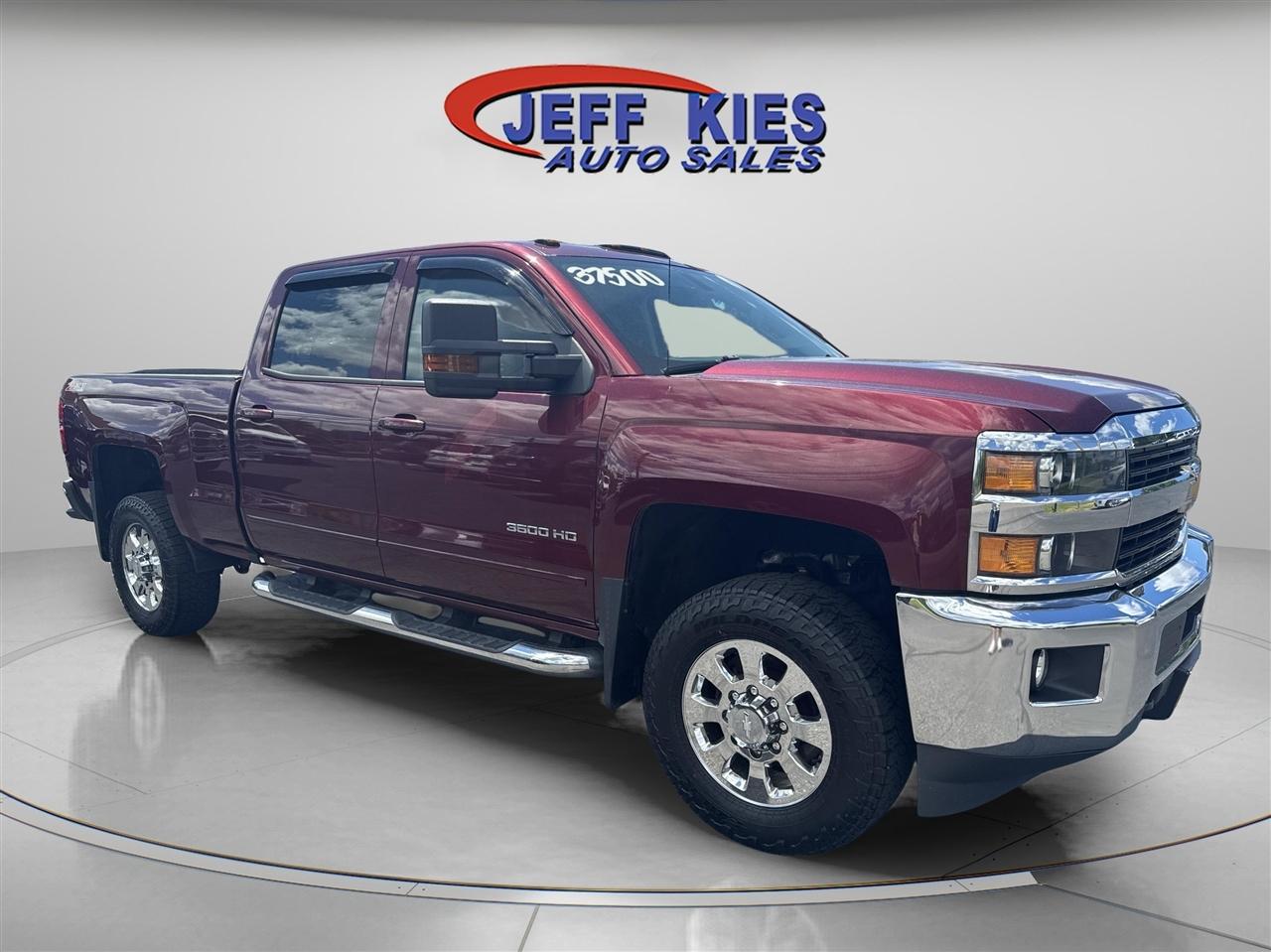 Chevrolet Silverado 3500HD 4WD Crew Cab 153.7" LT 2017