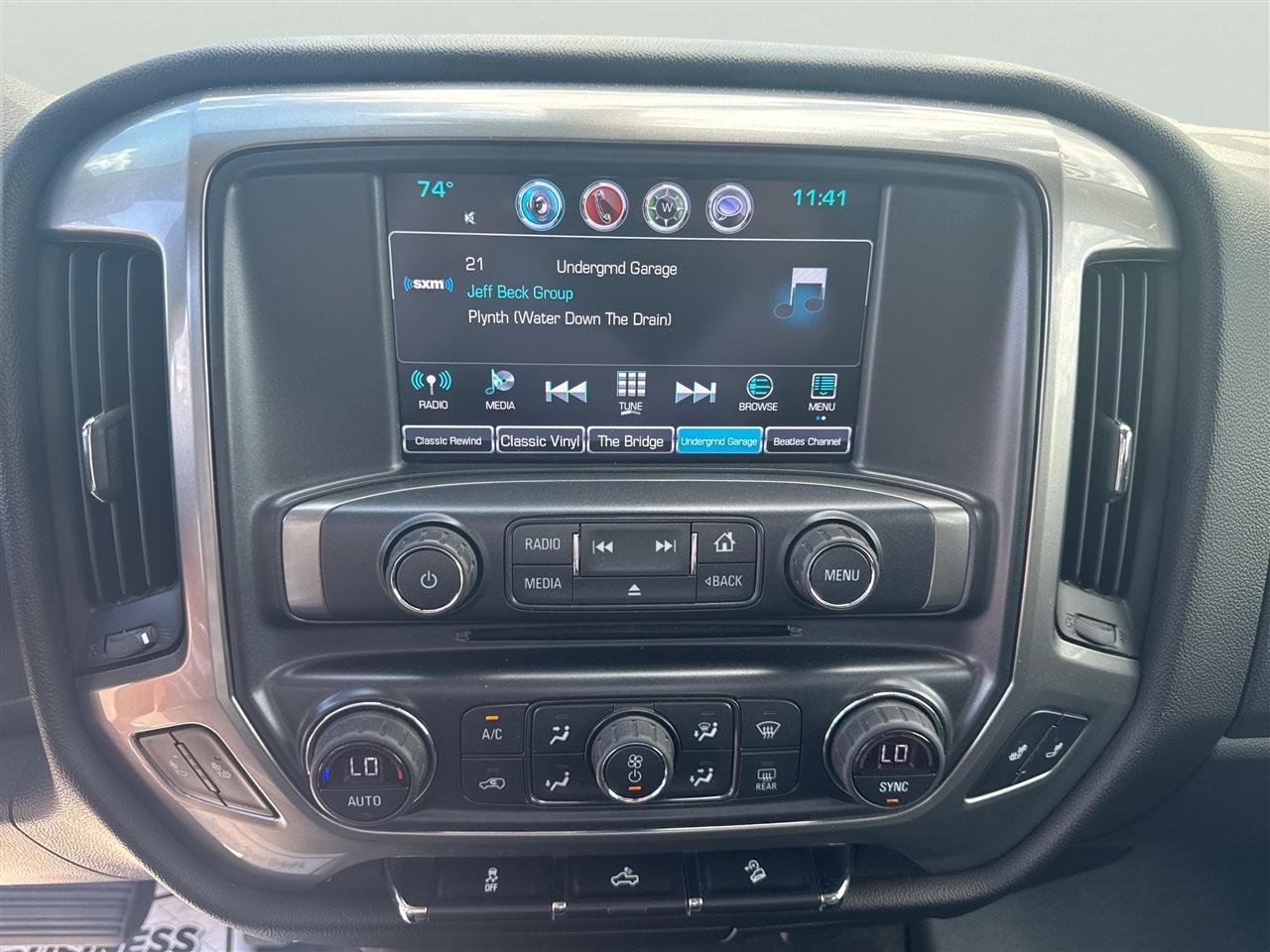Chevrolet Silverado 3500HD 4WD Crew Cab 153.7" LT 2017