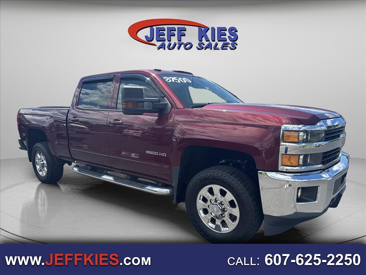 2017 Chevrolet Silverado 3500HD 4WD Crew Cab 153.7" LT