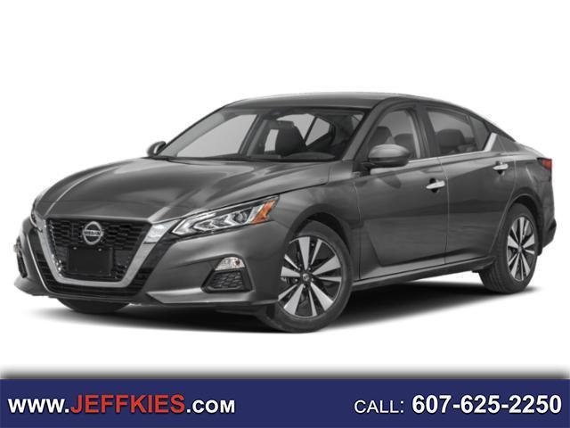 Nissan Altima 2.5 SV Sedan 2022