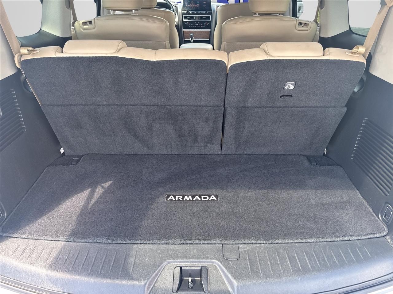 Nissan Armada 4x4 SL 2022